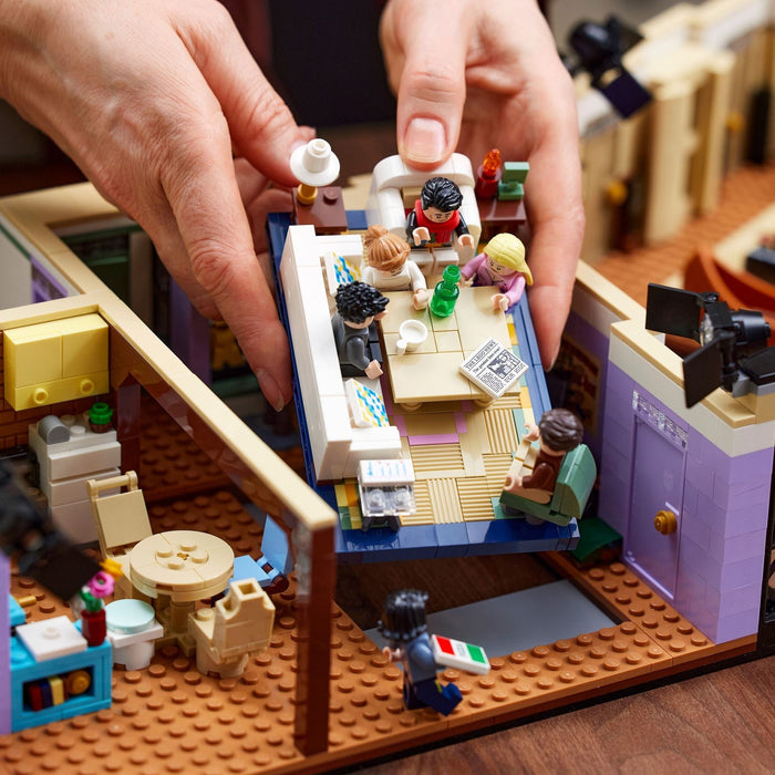 LEGO [Icons] - The Friends Apartments Building Set - Friends Series (10292)