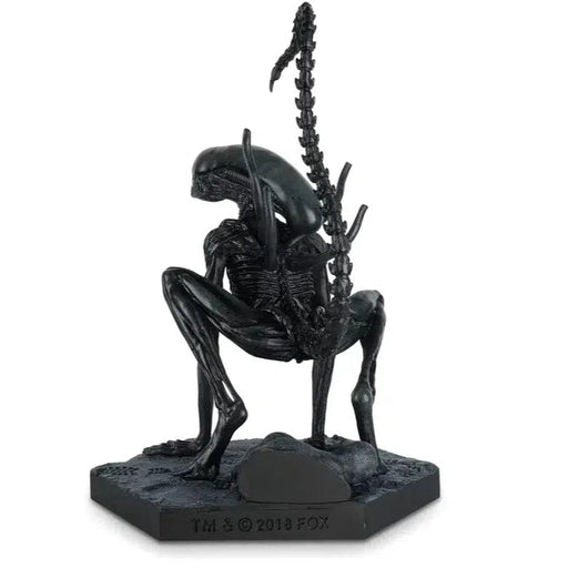 Alien: Covenant - Xenomorph Statue Figure (11.8") - Eaglemoss - The Alien & Predator Figurine Collection Series
