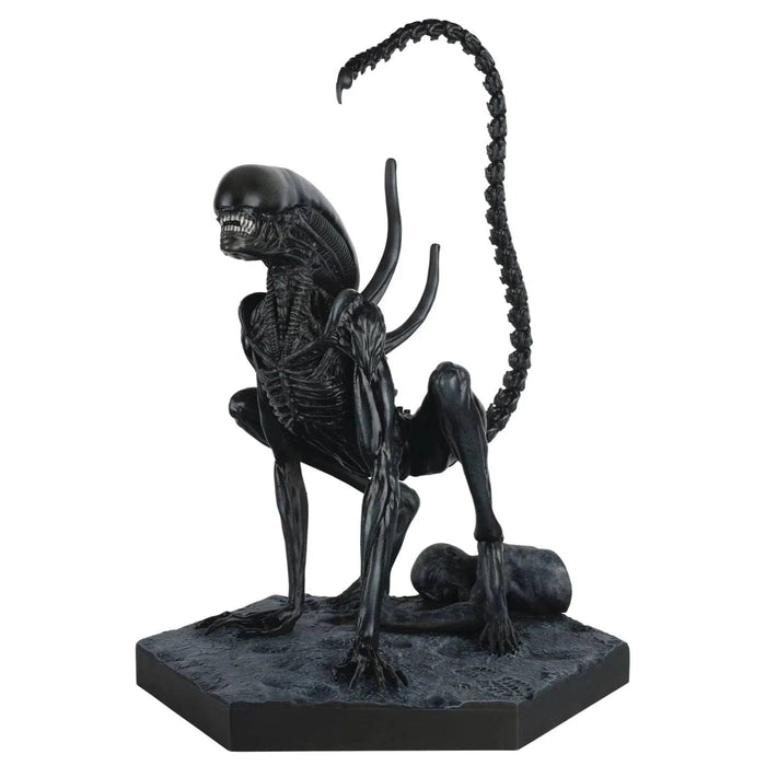 Alien: Covenant - Xenomorph Statue Figure (11.8") - Eaglemoss - The Alien & Predator Figurine Collection Series