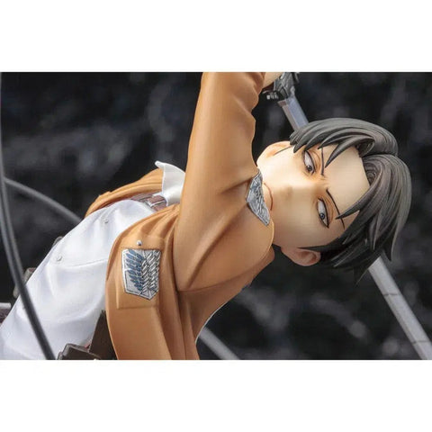 Attack on Titan - Levi Ackerman  Figure (Renewal Package Version) - Kotobukiya - ArtFX J