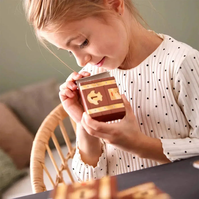Capt'n Pepe: Treasure Ahoy! - Cooperative Pirates Board Game for Family, Adults, and Children (2-5 Players, Ages 6+) - HABA