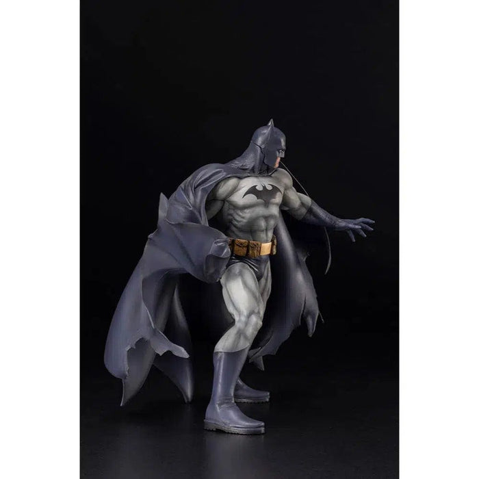 DC Comics [Batman: Hush] - Batman Statue Figure (1:6 Scale) - Kotobukiya - ArtFX Series