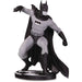 DC Comics - Black & White Gene Colan Batman Statue Figure (6.61") - Diamond Select Toys