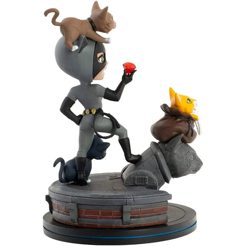 DC Comics - Catwoman Q-Fig Elite Diorama Figure (4.5