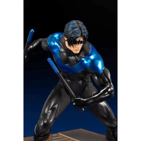 DC Comics [Titans] - Nightwing Figure (1:6 Scale) - Kotobukiya - ArtFX Series