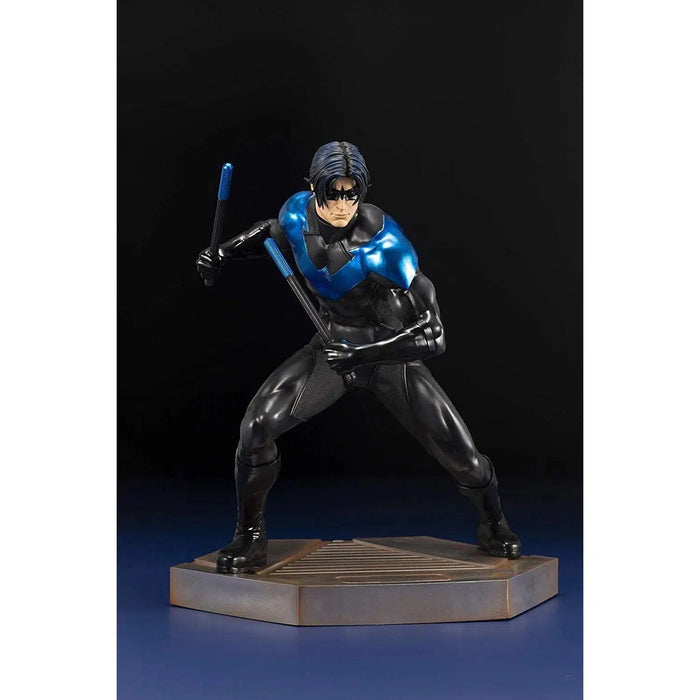 DC Comics [Titans] - Nightwing Figure (1:6 Scale) - Kotobukiya - ArtFX Series