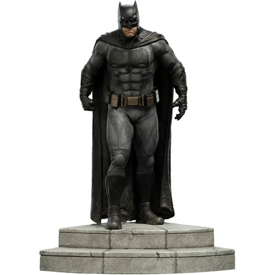 DC Comics [Zack Snyder's Justice League] - Angry Batman Statue Figure (1:6 Scale, Limited Edition: 1 in 500) - Weta Workshop - Classic Trinity Series