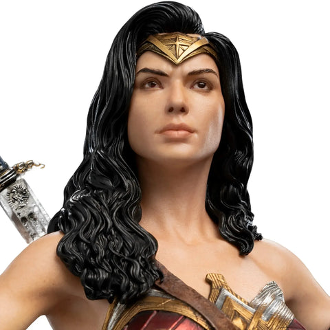 DC Comics [Zack Snyder's Justice League] - Wonder Woman Statue Figure (1:6 Scale, Limited Edition: 1 in 500) - Weta Workshop - Classic Trinity Series