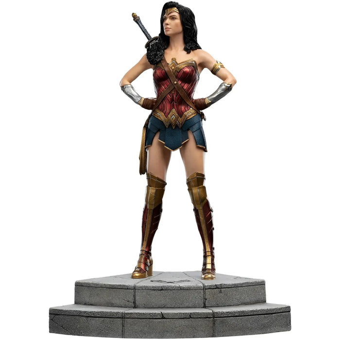 DC Comics [Zack Snyder's Justice League] - Wonder Woman Statue Figure (1:6 Scale, Limited Edition: 1 in 500) - Weta Workshop - Classic Trinity Series