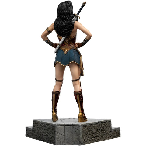 DC Comics [Zack Snyder's Justice League] - Wonder Woman Statue Figure (1:6 Scale, Limited Edition: 1 in 500) - Weta Workshop - Classic Trinity Series
