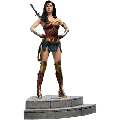 DC Comics [Zack Snyder's Justice League] - Wonder Woman Statue Figure (1:6 Scale, Limited Edition: 1 in 500) - Weta Workshop - Classic Trinity Series