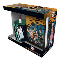 Demon Slayer - 3-Piece Gift Set - ABYstyle - 11 oz. Tanjiro Mug, Hanafuda Key...- Image 1