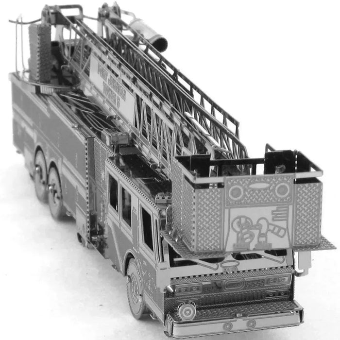 Fire Engine Truck Figure Model Kit (Steel, Moderate Difficulty) - Fascinations - Metal Earth Series