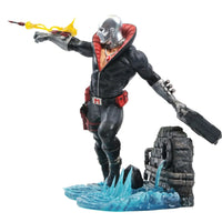 G.I. Joe - Destro Figure - Diamond Select Toys - Gallery Diorama Series