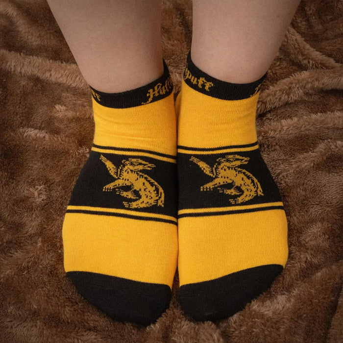 Harry Potter - Adult-Size Hufflepuff Unisex Ankle Socks (3 Pairs) - Cinereplicas