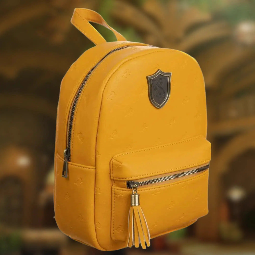 Harry Potter - Hufflepuff Crest Mini Backpack - Bioworld