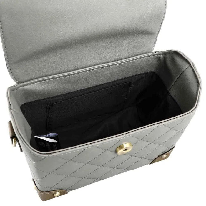Harry Potter - Hufflepuff Mini Trunk Handbag - Bioworld