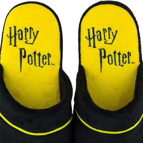 Harry Potter [Wizarding World] - Adult-Size Hufflepuff Slippers (M/L) - Cinereplicas - Image 3