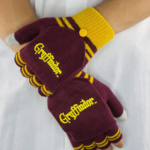Harry Potter [Wizarding World] - Gryffindor Fingerless Gloves (Maroon) - Cinereplicas - Image 5