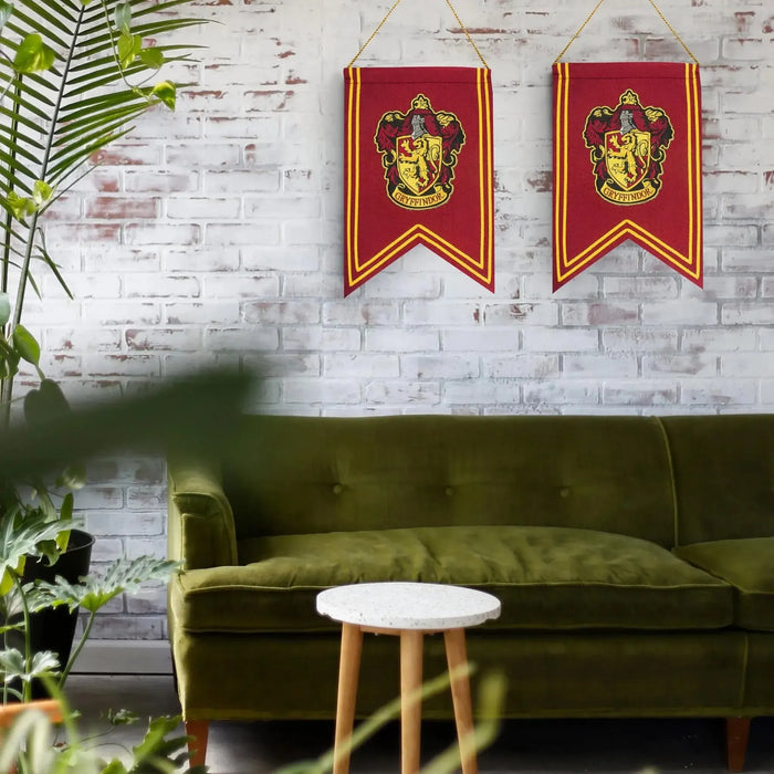 Harry Potter [Wizarding World] - Gryffindor House Wall Banner - Cinereplicas