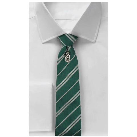Harry Potter [Wizarding World] - Slytherin Necktie & Pin Deluxe Set - Cinereplicas - Image 7