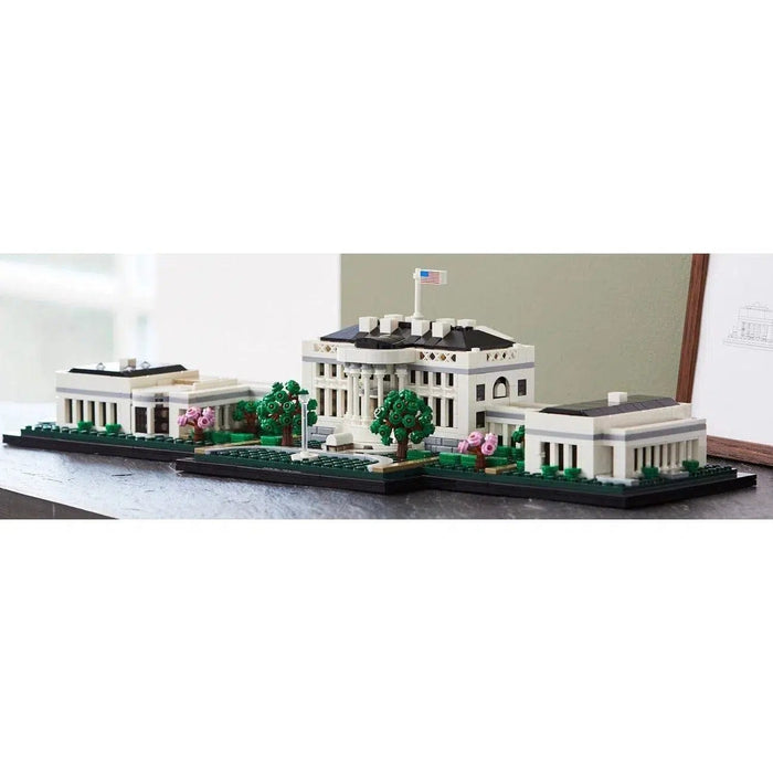 LEGO [Architecture] - The White House Building Set - Landmark Series (21054)