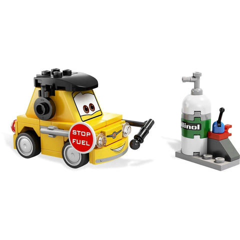 LEGO [Cars] - Tokyo Pit Stop Building Set - Cars 2 Series (8206)