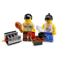 LEGO [City: Christmas] - 2008 Advent Calendar (7724)- Image 2