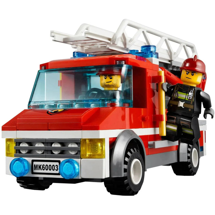 LEGO [City] - Fire Emergency Building Set - Fire Series (60003)
