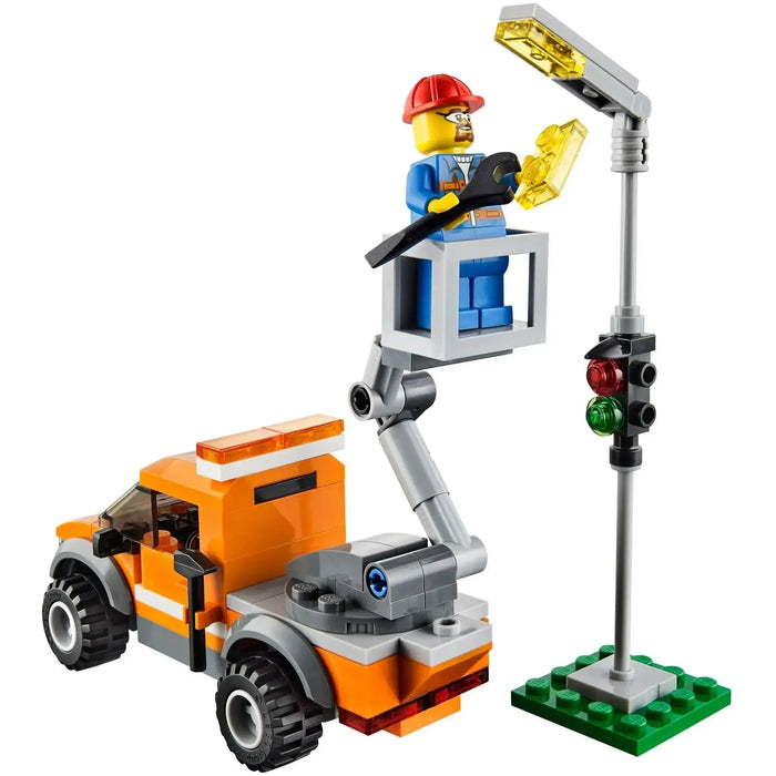 LEGO [City] - Light Repair Truck Building Set - Great Vehicles Series (60054)