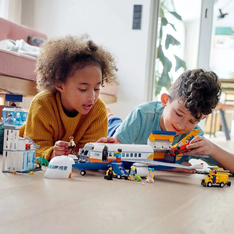 LEGO [City] - Passenger Airplane Building Set - Airport Series (60262)