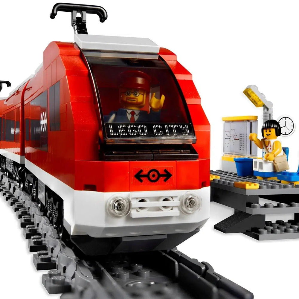 LEGO [City] - Passenger Train Building Set - Trains Series (7938)