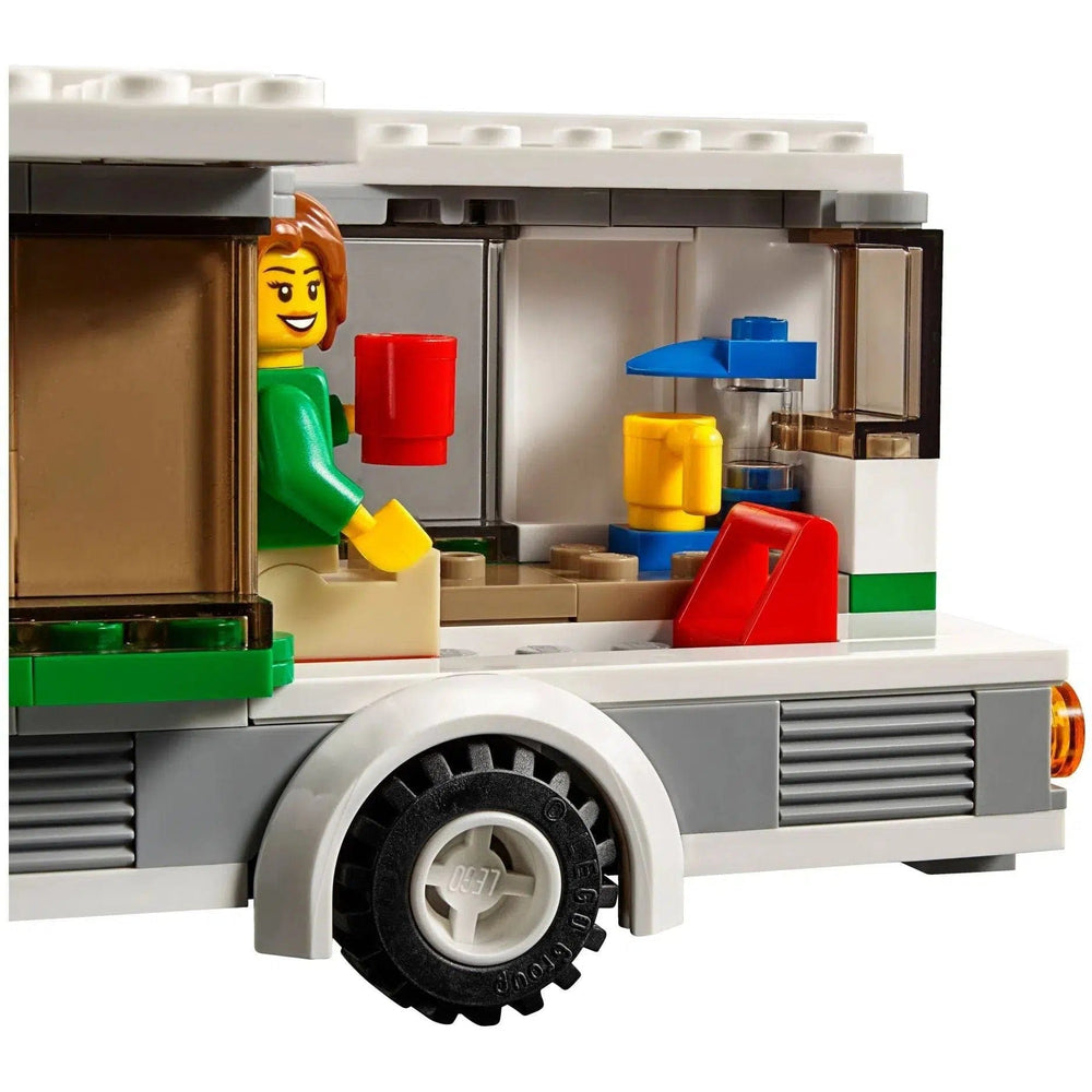 LEGO [City] - Van & Caravan (60117)