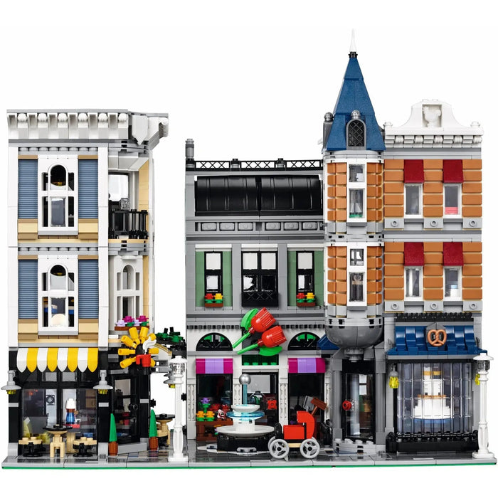 LEGO [Creator Expert] - Assembly Square Building Set - Modular Buildings Collection Series (10255)