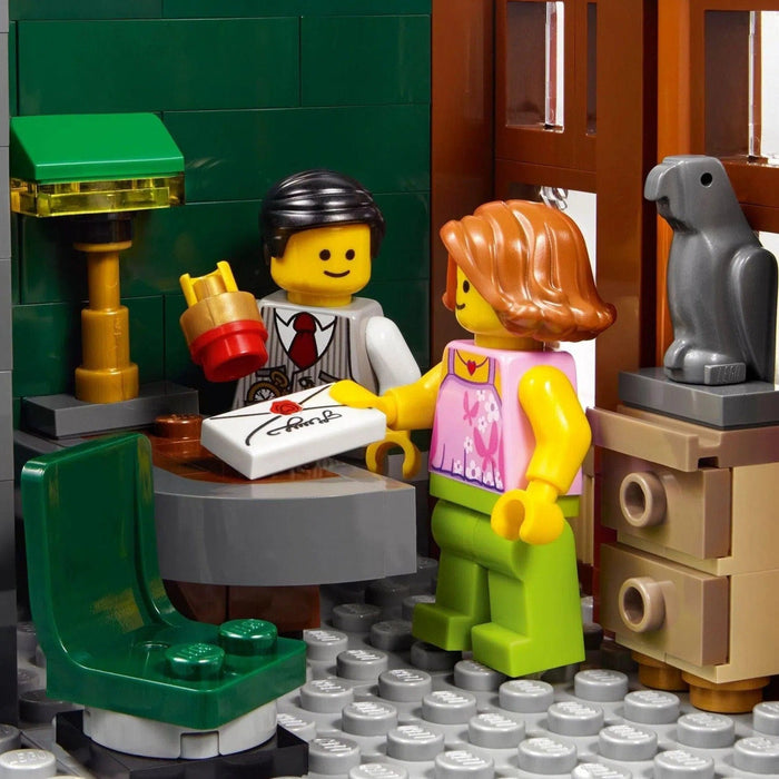 LEGO [Creator Expert] - Brick Bank Building Set - Modular Buildings Collection Series (10251)