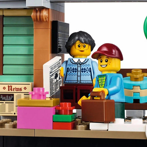 LEGO [Creator Expert] - Winter Village Station Building Set - Winter Village Collection Series (10259)