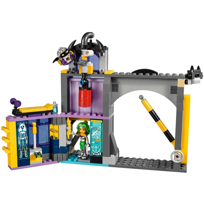 LEGO [DC Comics Super Heroes] - Batgirl Secret Bunker Building Set - Series (41237)