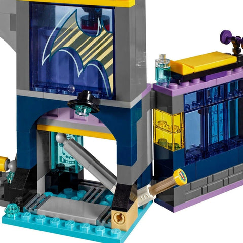 LEGO [DC Comics Super Heroes] - Batgirl Secret Bunker Building Set - Series (41237)