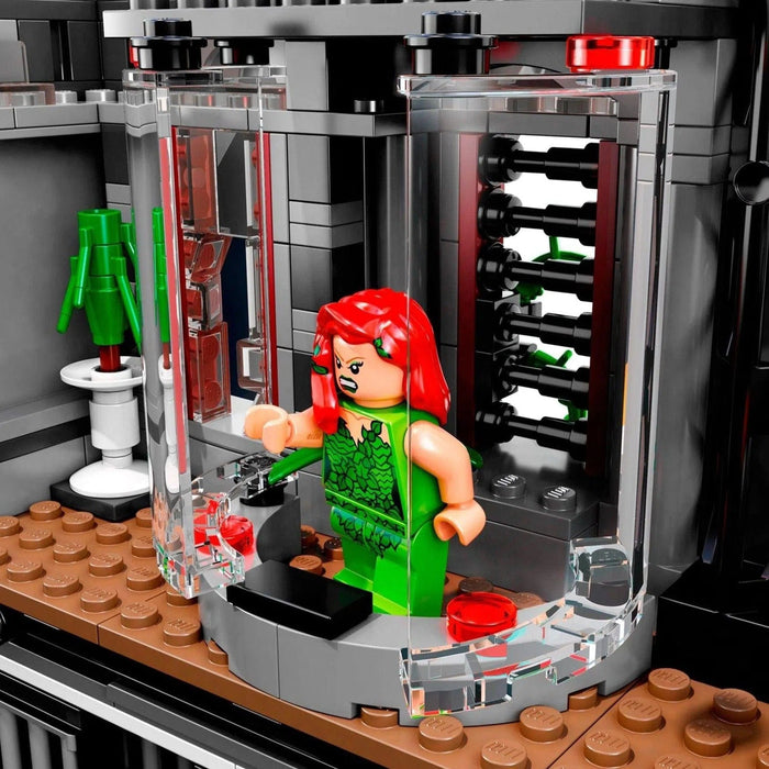 LEGO [DC Comics Super Heroes] - Batman: Arkham Asylum Breakout Building Set - Batman Series (10937)