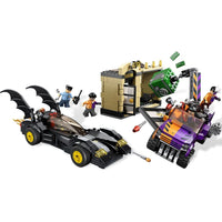 LEGO [DC Comics Super Heroes] - Batmobile and the Two-Face Chase Building Set...- Image 2