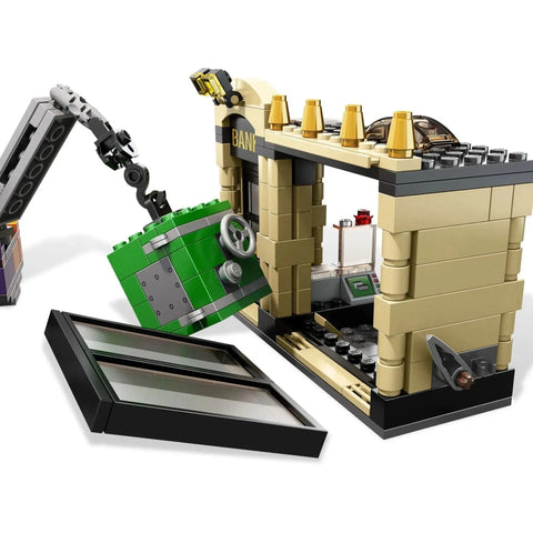 LEGO [DC Comics Super Heroes] - Batmobile and the Two-Face Chase Building Set - Batman Series (6864)