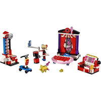 LEGO [DC Comics Super Heroes] - Harley Quinn Dorm Building Set - Series (41236)- Image 2