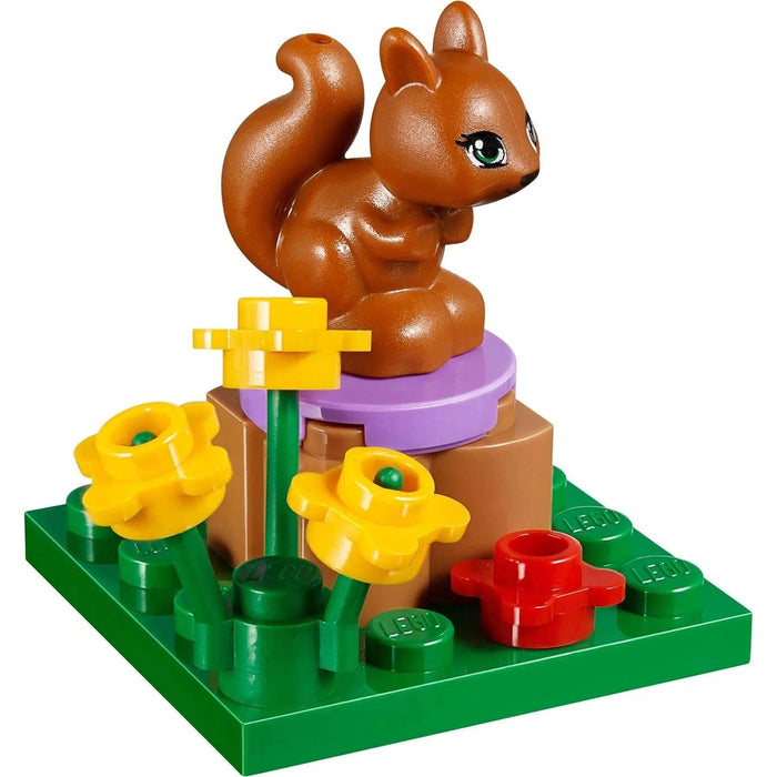 LEGO [Friends] - Andrea's Mountain Hut Building Set - Great Outdoors Series (41031)
