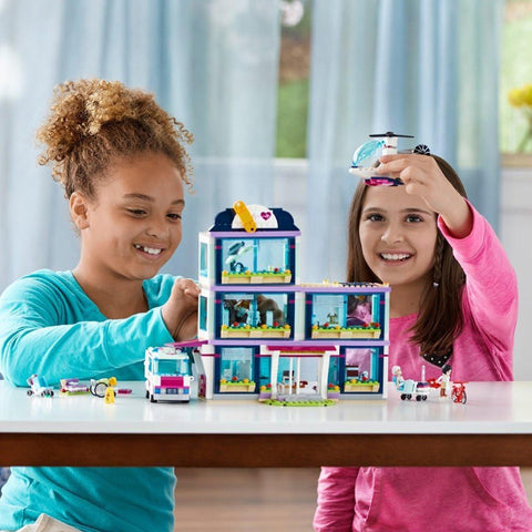LEGO [Friends] - Heartlake Hospital Building Set - Heartlake City Series (41318) - Image 5