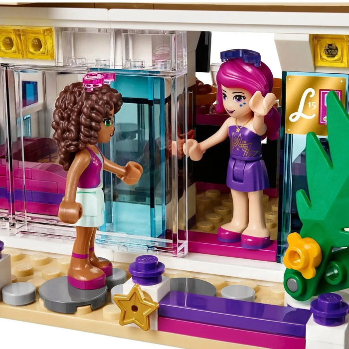 LEGO [Friends] - Livi's Pop Star House Building Set - Pop Star Series (41135)