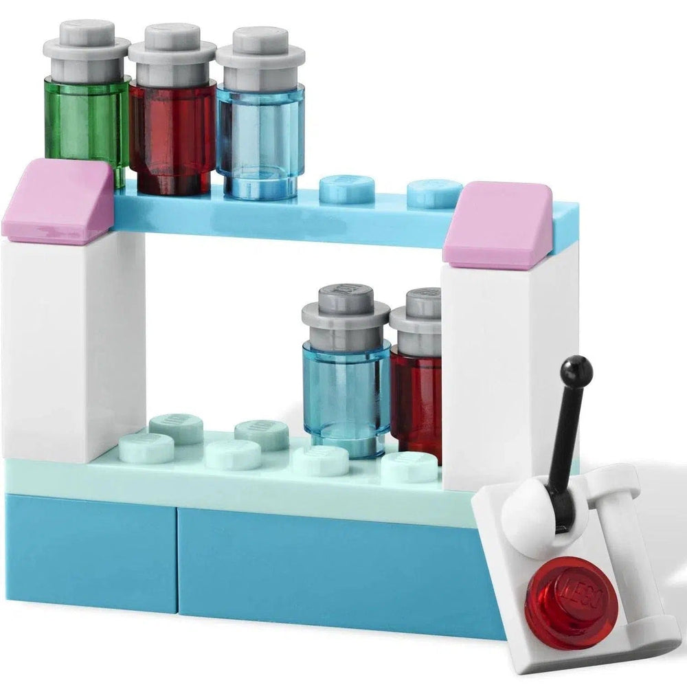 LEGO [Friends] - Olivia's Invention Workshop Building Set (3933)