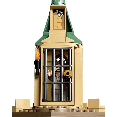 LEGO [Harry Potter] - Hogwarts Courtyard: Sirius's Rescue Building Set - Prisoner of Azkaban Series (76401)