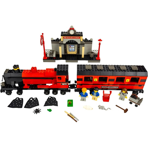 LEGO [Harry Potter] - Hogwarts Express Building Set - Philosopher's Stone Series (4708) - Image 2