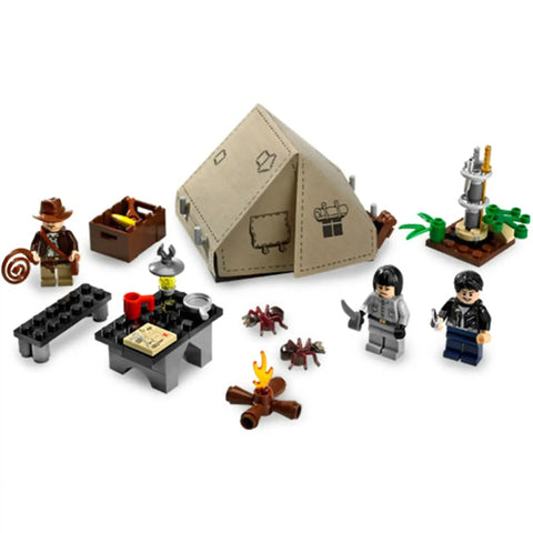 LEGO [Indiana Jones] - Jungle Duel Building Set - Kingdom of the Crystal Skull Series (7624) - Image 2
