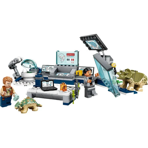LEGO [Jurassic World] - Dr. Wu's Lab: Baby Dinosaurs Breakout Building Set - Legend of Isla Nublar Series (75939)